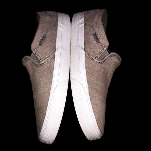 Vans slip on khaki color size 8.5 - Picture 3 of 9